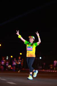 BIB: 909
                            <button type="button" onclick="openModal(23048274)" class="btn btn-primary btn-sm float-right btn-popup" data-toggle="modal" data-target=".modal-high-quality">
                        <i class="fas fa-shopping-cart"></i> Add to Cart
                    </button>
                                            <button type="button" onclick="isThisMe(23048274, true)" class="btn btn-success btn-sm float-right btn-popup btn-isme hidden" data-toggle="tooltip" data-placement="bottom" title="นี่คือรูปของคุณใช่ไหม คลิกที่นี่เพื่อเอาเข้าอัลบั้ม">
                        <i class="fas fa-plus"></i> Add to album
                    </button>
                    <button type="button" onclick="isThisMe(23048274, false)" class="btn btn-warning btn-sm float-right btn-popup btn-isnotme hidden">
                        <i class="fas fa-ban"></i> Remove from album
                    </button>